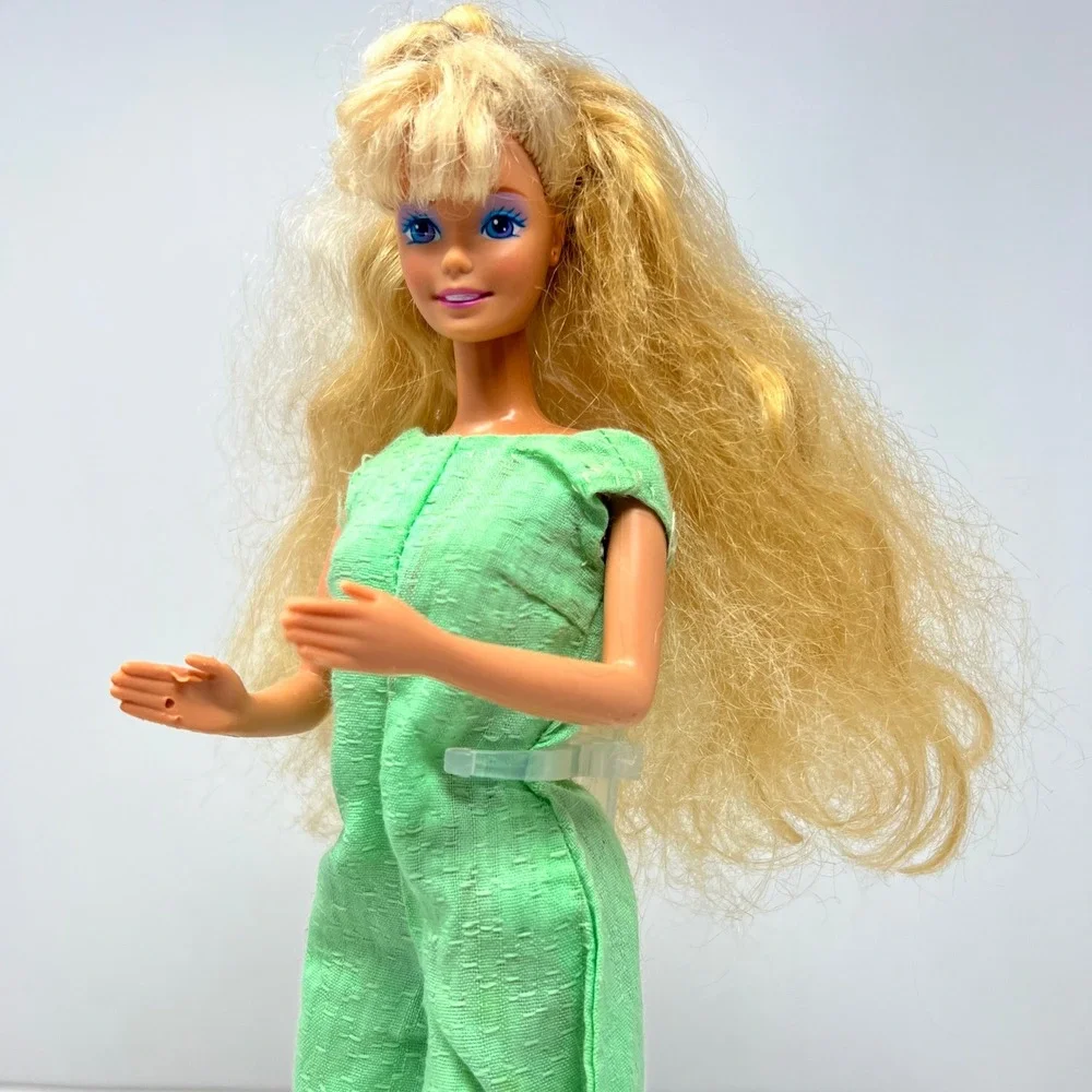 Mattel Barbie Doll 11.5‎ Inch Blonde Green Jumpsuit Gold Shoes 1966 Body 1980s